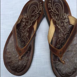 OluKai Paniolo Brown Size 10 Like New